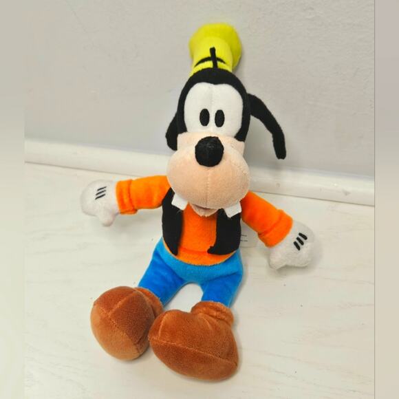 Disney Goofy‎ stuffed animal size small orange brown black - Picture 1 of 5